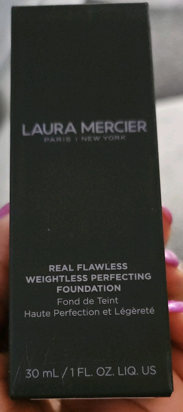 Laura Mercier Real Flawless Weightless Perfecting Foundation 30ml - 1W1 Cashmere