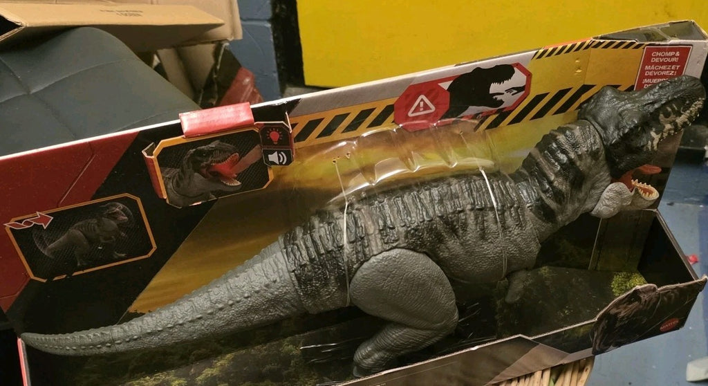Mattel Jurassic World Dominion Super Colossal Tyrannosaurus Rex ​Action Figure