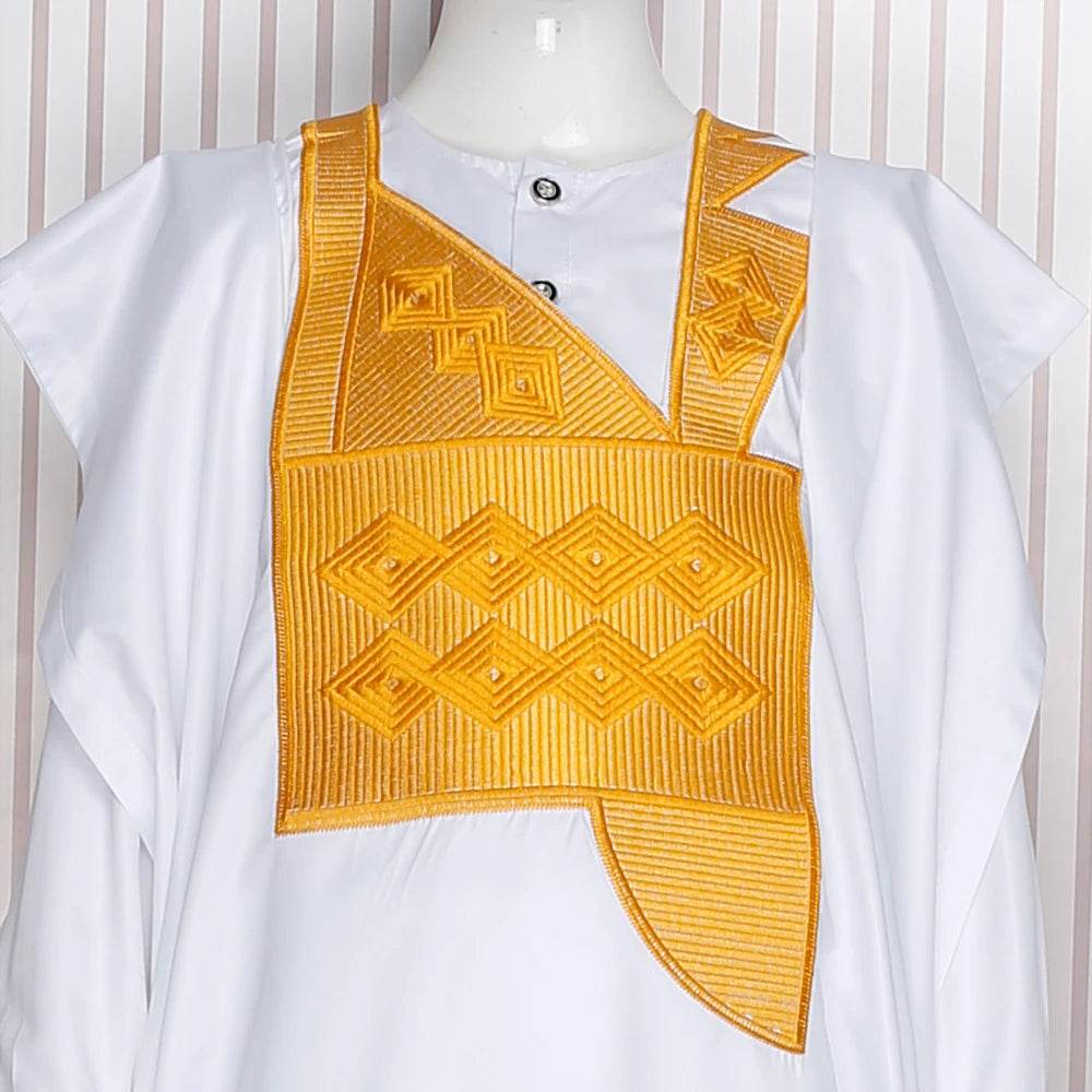 Family Matching African Wedding Outfits For Husband and Wife Bazin Riche Robes Custom Couple Dashiki Set Boy Kid white Dress