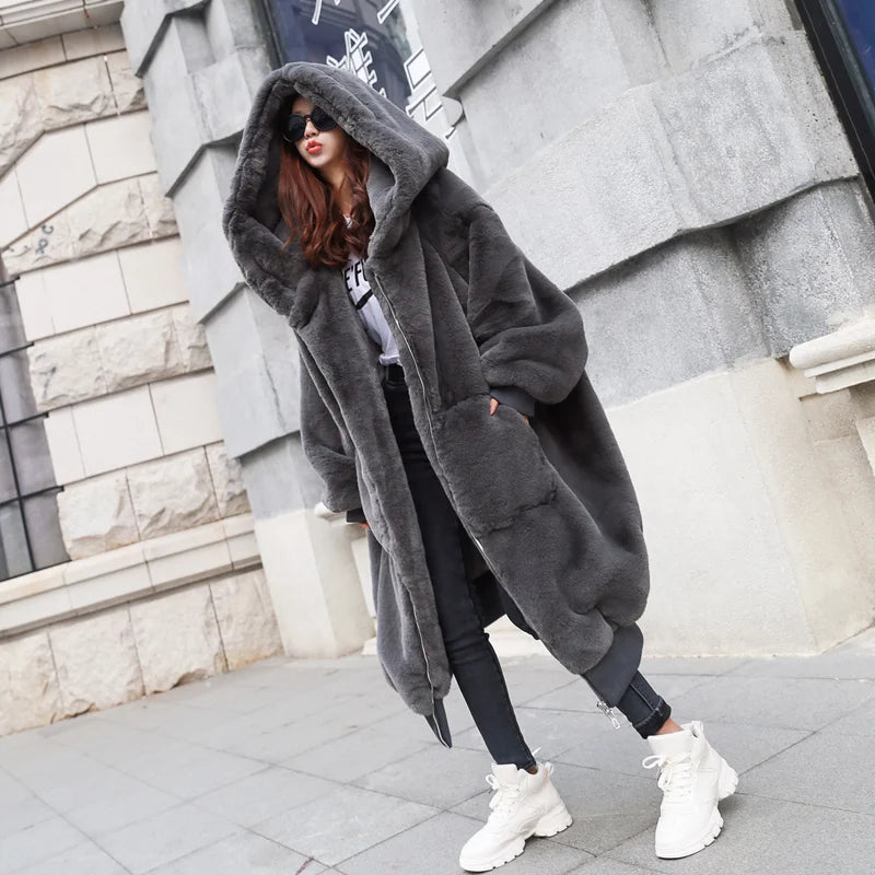 Winter Faux Fur Fashionable Hooded Cotton Long Plush Fleece Temperament Loose Jacket for Women