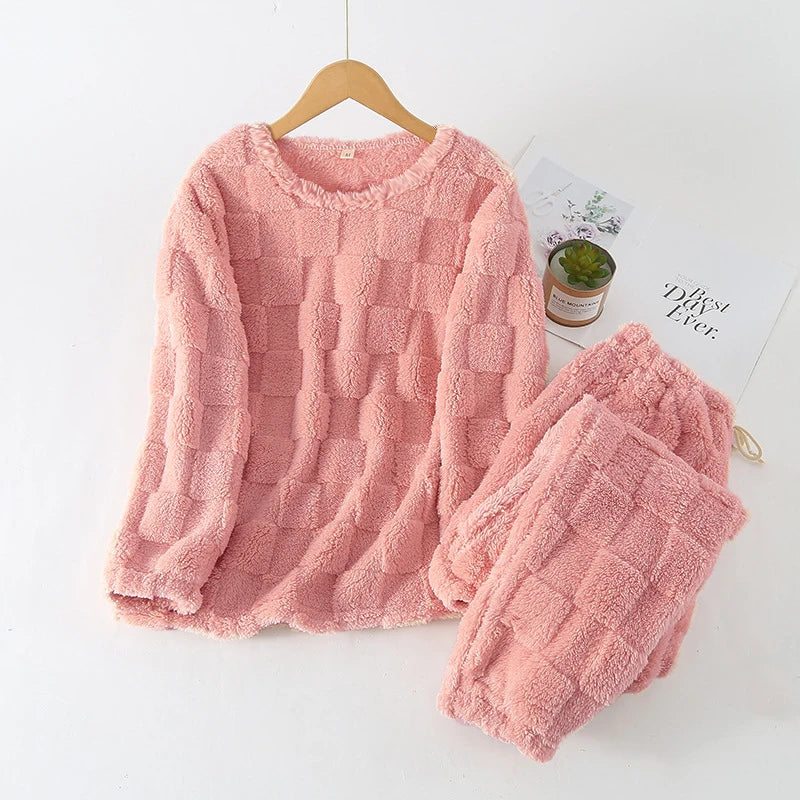 Women's Plaid Pyjama Set | Pullover Top & Elastic Waist Trousers Night…